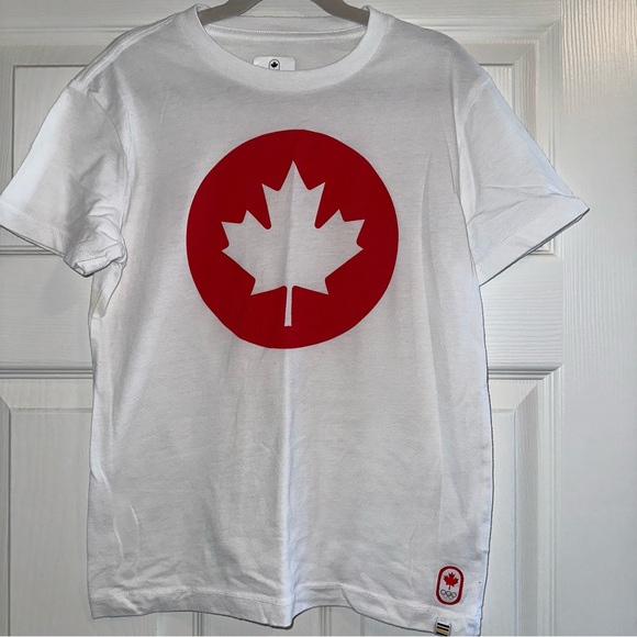 Hudson’s Bay Olympic Canada T-Shirt - Picture 4 of 4